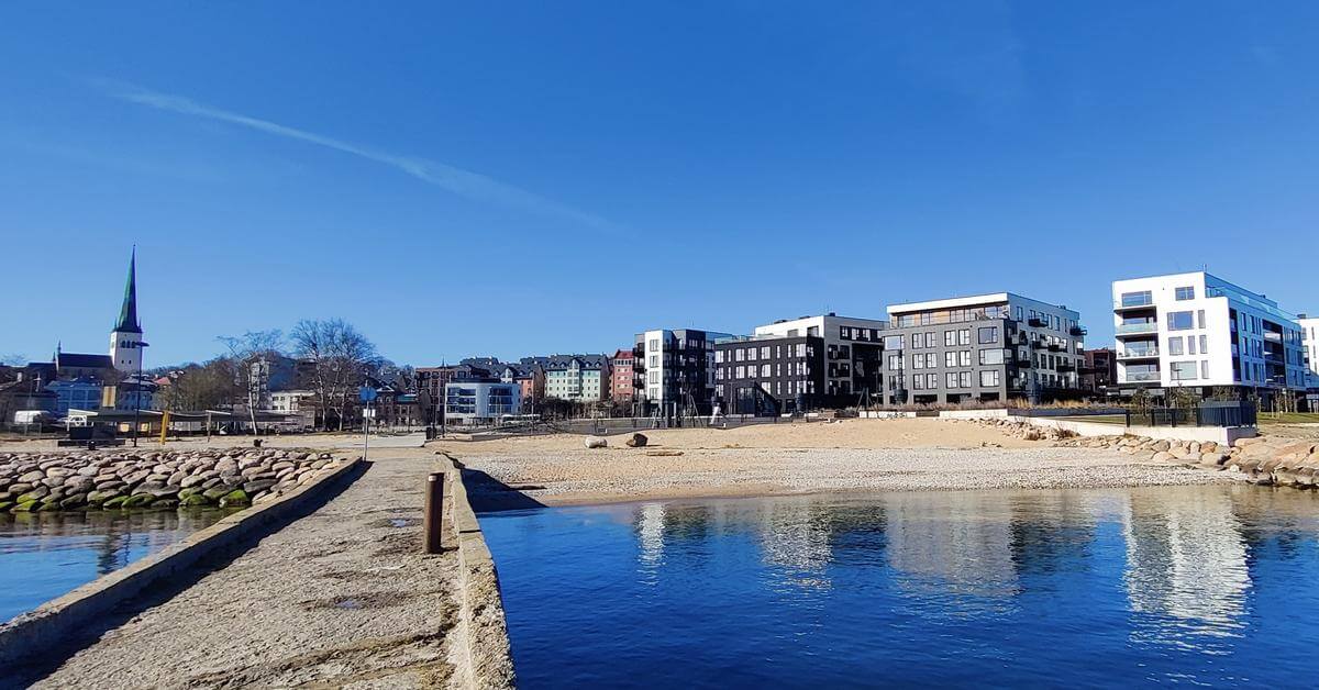 The economic boom of recent decades created a lot of new construction, with Kalaranna being among the newest areas